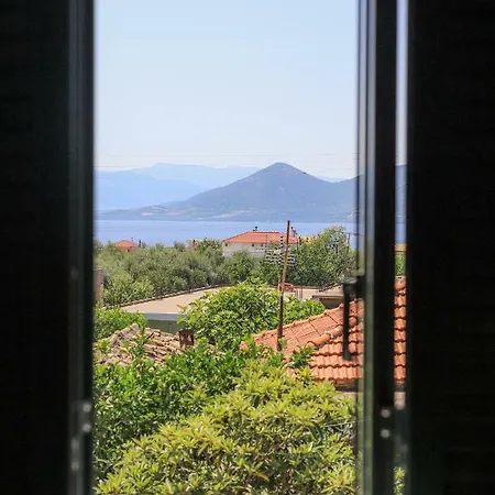 Palairos Historic Property Extérieur photo